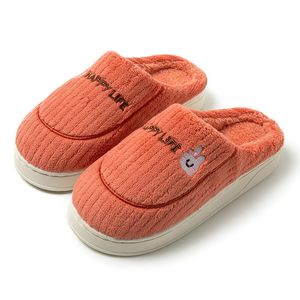 女性冬の家の秋の新製品無料暖かい冬コットンスリッパピンクオレンジパープルウッドフロアウォーム通気性摩耗抵抗力のある屋外靴