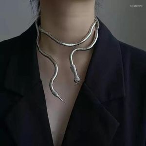 Chains Personality Winding Serpentine Necklace Niche Design Sense Girl Dark Collar Female Cool Boy