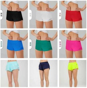 Kvinnor Summer Yoga Hoty Hot Shorts Breattable Snabbtorkning Sport Underkläder Pocket Running Fitness Pants Princess Sportswear Classic Design