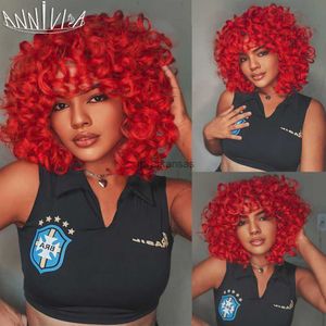 Syntetyczne peruki Czerwona Kurośla z grzywką dla czarnych kobiet krótka afro Kinky Curly Peruka Syntetyczna naturalna Blue Blond Brown Brown Cosplay Postra HKD230818