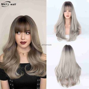 Syntetiska peruker Beige Gray Long Wave Wigs With Bangs Cosplay Lolita Wig For Women Sweet Cool Synthetic Heat Resistant Daily Party Fake Hair HKD230818