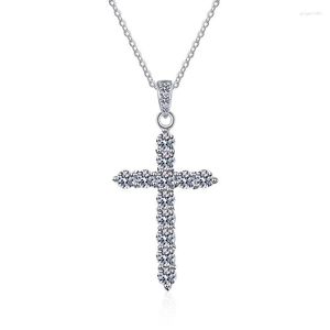 Zincirler WZ00750 Lefei Moda Lüks Klasik Elmas Set Renk D Moissanite Çapraz Kolye Kadınlar Gerçek 925 Sterling Silver Party Takı