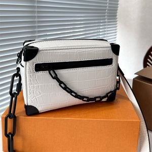 Yüksek kaliteli kozmetik çantalar moda kadın tasarımcı makyaj çantası moda lüks marka kontrol deri çanta tuvalet kılıfları seyahat çantaları