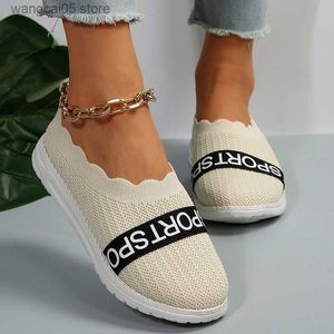 Dress Shoes Low Top Knit Flat Shoes Women 2023 Autumn Soft Sole Breathable Casual Walking Shoes Woman Plus Size 43 Lightweight Loafers Shoes T230818