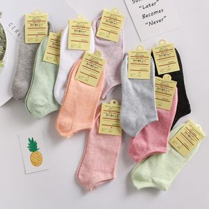 Frauen Socken Frauen bunte Baumwolle kurzverkaufte, mit Süßigkeiten farbige, feste Farbe unsichtbarer niedriger Schnitt