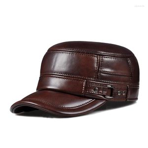 Caps de bola Winter Accesorios Hat Warm Hat masculino Couro genuíno do exército plano Militar de beisebol elegante e elegante British vintage Flapflap Red Gorra