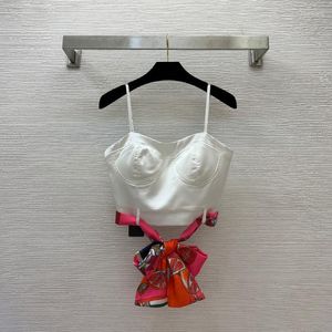女性用Tシャツ2023光沢のあるシルク鍛造ファブリックボトムスカーフリボン装飾ストラップブラベストトップグラフィック女性衣料品トップ