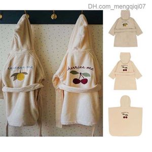 Towels Robes Children's shower gel 2023 KS flannel boy and girl shawl with hood wearable embroidered bath towel baby bath towel Z230819