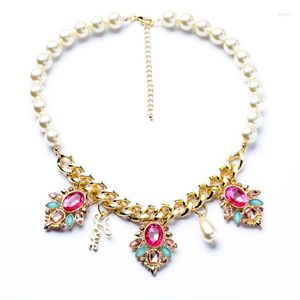 Anhänger Halsketten Bulk Preis Acrylperlen Strang Halskette Pink Blue Kristall Geometrische Anhänger für Frauen Party Schmuck Geschenk