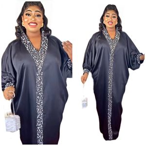 Ethnische Kleidung übergroße Perle Diamant Vneck African Fashion Free Style Kleid Womens Robe 230818