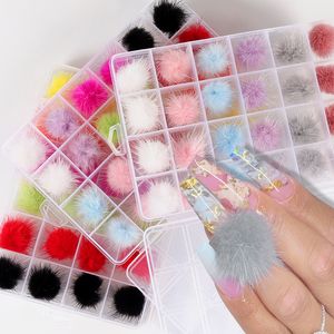 Nagelkunstdekorationen 24pcs Plüsch Pompoms Charms Kawaii Dekoration 3D Magnetisch abnehmbares Accessoires für professionelle Maniküreversorgungen 230816