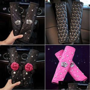 Accessori per cinture di sicurezza 2 pcs Fashion Rhinestone Leather Auto Cintura di sicurezza Sefety ER Crystal Crown Shoder Pad Styling Interior Drop De Dhvh1