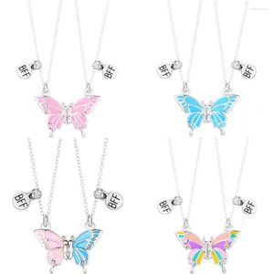 ペンダントネックレスカラフルな蝶BFFネックレスと女性用の磁石