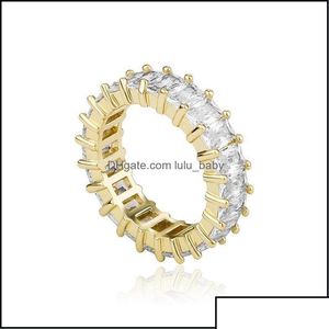 Кольца кольца ювелирные изделия хип -хоп рок Blink Iced Out 1 Row квадратный кубический цирконий кольцо.