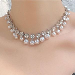 Zincirler Lüks All-Match Pearl Rhinestone Kolye Kadın Moda Mizaç Klavikula Zinciri Spankak Kolyeler