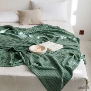 Coperte asciugamano coperta di colore puro garza garza waffle cotone trapunta estate semplice sezione sottile dormitorio singolo doppia coperta r230819