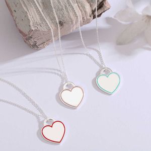 Дизайнерский бренд Tiffays Ожерелье бутик ювелирные украшения День Святого Валентина Подарок Любовь подвесное сердце в форме