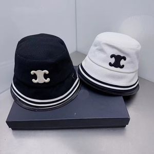 ファッションサンハット新しいメンズハットデザイナー野球キャップバケツ帽子春と夏の手紙刺繍調整可能なマルチカラーソリッドメン女性Cap-AA5