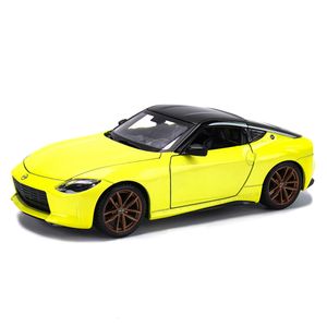 Dascast Model Maisto 1 24 2023 Nissan Z Sehr detailliert Die Guss -Präzisionsmodell -Autosammlung Geschenk 230818