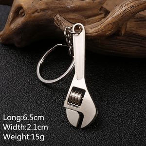 Key Rings Keychains For Men Car Bag Keyring Combination Tool Portable Mini Utility Pocket Clasp Rer Hammer Wrench Pliers Shovel Chains Smtqp