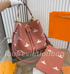 Дизайнерская сумка Tote New Style Женщина модная ковша сумки neoneo bb m52853 мини -дизайнерские сумочки на плечах