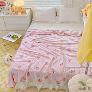 Одеяла одеяла весна летняя кровать одеяло для спальни декор офис офис носовой диван милый пушистый покрывал на кровати R230819