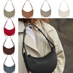 Tasarımcı Numero Dix Luxurys Omuz Çantası Kadın Tasarımcı Çanta Yarım Ay Tote Crossbody Bag Moda Paris Çantalar Baget Zip Hobo Çanta Düz Buzağı Deri