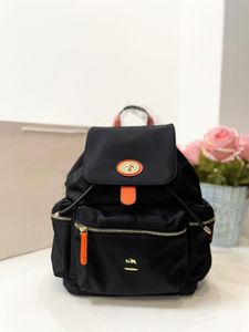 Designer ryggsäck kvinnors resväska olika färger mäns nya klassiska en axel ryggsäck avslappnad och bekväm dragkedja plånbok handväska