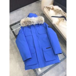 Canadian Winter Goose Jackets Warm Coatfashion Bekväm mjuk ner casual desis Slim Outdoor Thicked New622 Winter01