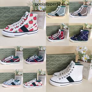 Tennis 1977 Sneakers Designer Sneaker Schuhe Canvas Casual Retro Luxus Frauen Männer flach Bowlingschuh Stickerei 1977 Schuhe Atmungsfreie Größe 35-46