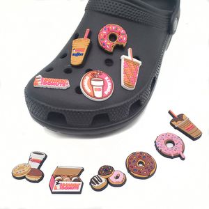 Sko delar tillbehör 1pc tecknad dunkin donuts charm mat drycker diy för clogs trädgård sandaler dekoration barn x mas gåvor dekorat otoqp