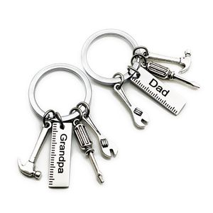 Keychains Lanyards Fashion Keyring Drive Safe Name Rostfritt stål Keychain Par Key Rings Kvinnor Friend Familjekedja Pendant Je Smtmo