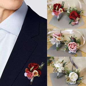 Flores decorativas Bracelete de feminino de casamento Pinos do noivo da dama de honra Corsage Flower Men Boutonniere Silk Rose Ploth Decor