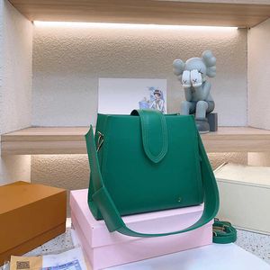 Fashion Cross Body Bags Green Designer Bags Women Leather Brand Crossbody Bag Wide Strap Shoulder Purse Luxurys Handbags Totes