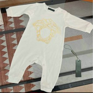 Neonato in stock designer bambine e boy rompers salti di cotone a maniche corte marca di abbigliamento per bambini neonati per neonati c 300 fantasma