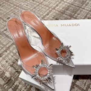 Amina Muaddi Begum Crystal-Embellished Schnalle Fleckenpumpen Schuhe Spulen PVC Heels Sandalen 95-mm-Frauendesigner Kleider Schuh Abend Slingback Sandal Factory Schuhe