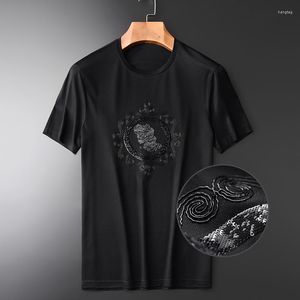 Męskie koszulki T-Shirt T-shirt luksusowa cekin haftowe krótkie rękawe Męskie koszulki plus rozmiar 4xl moda szczupła tee