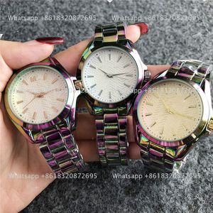 Märke Kor Quartz Wrist Watch Women Girl Metal Steel Band med Luxury Logo Clock M 98