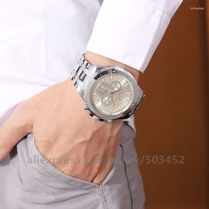 Avanadores de pulso 100pcs/lote três olhos Orlando Leisure Watches Men Gifts Quartz Watch Price Factory Fashion Watchwatch