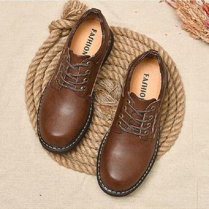 Autumn and Winter New En Leisure Outdoor Work Boots 2023 British Business Boots Trend Fashion Large Size Big Head Shoes 1AA35