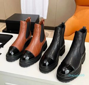 Cowhide Patent Leather Ankle Boots Leather Check Chunky Block Low Heel Chelsea Boot Round Toe Slip-On Booties Luxury Designer Shoes