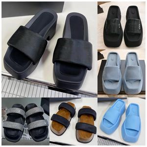 Taji Platform Slide Sandal Designer Fur Slides tofflor Kvinnor Cork Sandaler Toppkvalitet Mjuka tåkilar Blue Pink Black Thick Bottom Beach Shoes