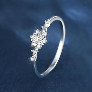 Wedding Rings Delicate Small Snowflake For Women Silver Color Metal White Zircon Flower Bands Stacking Thin Finger Ring Jewelry