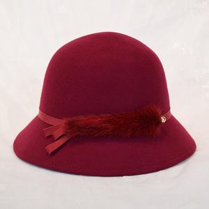 Berets 2023 Vintage Women Wool Hut Herbst Winter Mode Große Rangmütze Strand Winter Hüte für elegante Reisekappen