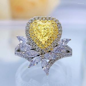 クラスターリングスプリングQIAOER LUXURY 925 STERLING SILVER HEART 1CT作成されたMoissanite Gemstone Citrine Engagement Ring