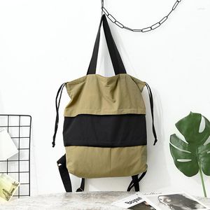 Bolsas escolares Design de retalhos gratuitos femininos Bolsa de cordão de tração dupla de grande capacidade Backpack de viagem casual