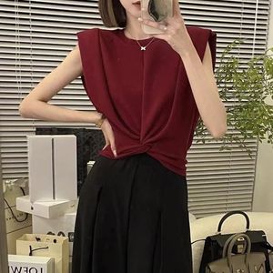 Blouses feminina Temperamento Twisted Wine Tim Red Black Tops Verão Versátil Round Round Neck Camiseta Moda Roupos de Moda 27595