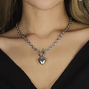 Hjärta rattle hänge silver rostfritt stål choker halsband kedja smycken damer flickor 5mm 18 tum silver