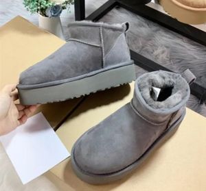 Klasyczne modne buty śniegu designerskie gęste podeszwy skórzane buty dżinsowe ciepłe i wygodne wodoodporne buty