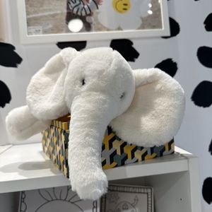 Pluszowe lalki 45/55/70 cm Śliczny styl nordycki Plush Elephant Toy Piękny leżący słoni